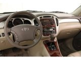 2005 Toyota Highlander V6 4WD Dashboard