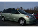 2009 Silver Pine Mica Toyota Sienna LE #100069772