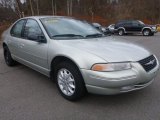 2000 Chrysler Cirrus LXi Front 3/4 View