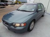 2004 Volvo S60 2.4 Front 3/4 View