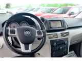 2011 Volkswagen Routan SEL Dashboard