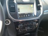 2015 Chrysler 300 C Controls