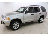 2005 Ford Explorer XLT 4x4 Front 3/4 View