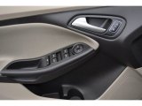 2015 Ford Focus SE Sedan Door Panel