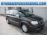 2011 Chrysler Town & Country Touring - L