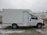 2015 Summit White Chevrolet Express Cutaway 3500 Moving Van #100751559