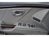 2009 Hyundai Azera Limited Door Panel