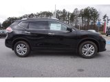 Super Black Nissan Rogue in 2015