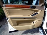 2009 Mercedes-Benz ML 350 Door Panel