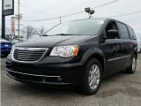 2015 Brilliant Black Crystal Pearl Chrysler Town & Country Touring #101286736