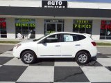 2013 Pearl White Nissan Rogue S #101322973