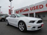 2014 Oxford White Ford Mustang GT Coupe #101322615