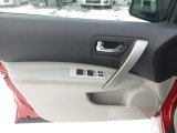 2015 Nissan Rogue Select S AWD Door Panel