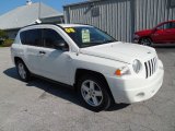 2008 Jeep Compass Sport Front 3/4 View