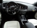 2015 Dodge Charger SXT Black/Pearl Interior