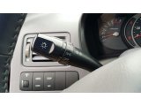 2005 Hyundai Tucson LX V6 4WD Controls