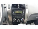 2005 Hyundai Tucson LX V6 4WD Controls