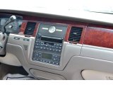 2003 Lincoln Town Car Executive Controls