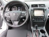 2015 Toyota Camry SE Dashboard