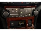 2012 Toyota Highlander Limited 4WD Controls