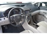 2014 Toyota Venza XLE Light Gray Interior