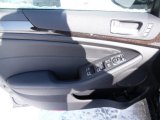 2015 Kia Cadenza Premium Door Panel