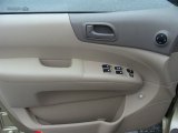 2010 Kia Sedona LX Door Panel