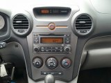 2007 Kia Rondo LX Controls