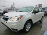 2015 Subaru Forester 2.5i Front 3/4 View