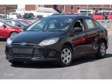 2014 Tuxedo Black Ford Focus S Sedan #102308271