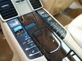 2015 Porsche Panamera Turbo S Controls