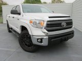 2015 Toyota Tundra SR5 CrewMax 4x4 Front 3/4 View