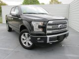 2015 Ford F150 Platinum SuperCrew 4x4 Front 3/4 View