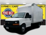 2015 Summit White Chevrolet Express Cutaway 3500 Moving Van #102584484