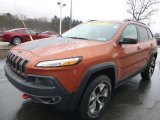 2015 Jeep Cherokee Trailhawk 4x4 Front 3/4 View
