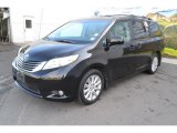 2013 Toyota Sienna XLE AWD Front 3/4 View