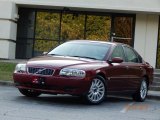 Ruby Red Metallic Volvo S80 in 2004