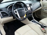 2011 Chrysler 200 Interiors