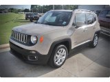 2015 Jeep Renegade Latitude Front 3/4 View