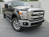 2015 Ford F350 Super Duty Lariat Crew Cab 4x4 Front 3/4 View