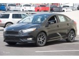 2015 Tuxedo Black Metallic Ford Focus SE Sedan #103020917