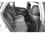 2014 Infiniti Q70 3.7 AWD Rear Seat