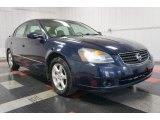 2005 Nissan Altima 3.5 SL Front 3/4 View