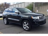 2012 Jeep Grand Cherokee Overland 4x4 Front 3/4 View
