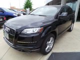 2015 Audi Q7 3.0 TDI Premium Plus quattro Front 3/4 View