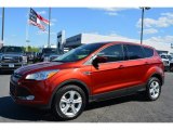 2015 Ford Escape SE Front 3/4 View