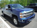 2015 Chevrolet Silverado 3500HD High Country Crew Cab 4x4 Front 3/4 View