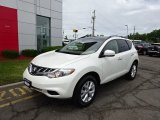 Pearl White Nissan Murano in 2012