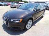 2015 Audi A3 2.0 Premium Plus quattro Front 3/4 View