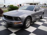 2006 Tungsten Grey Metallic Ford Mustang V6 Deluxe Coupe #10475310